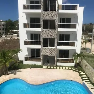 Larimar 101 - Apartamento